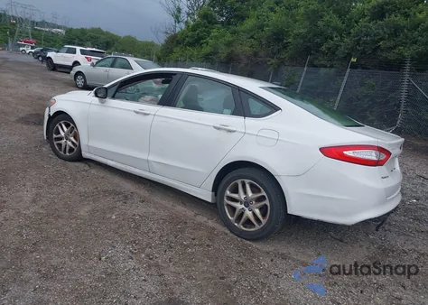 2015 Ford Fusion Se from USA, damaged, VIN 3FA6P0H75FR124738